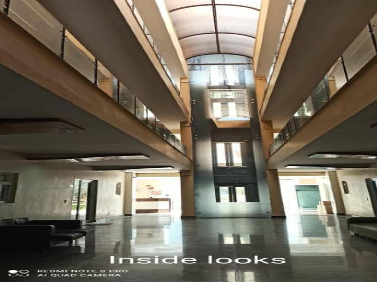 Oyo 74401 Aster Garden Suites Delhi  Exterior foto